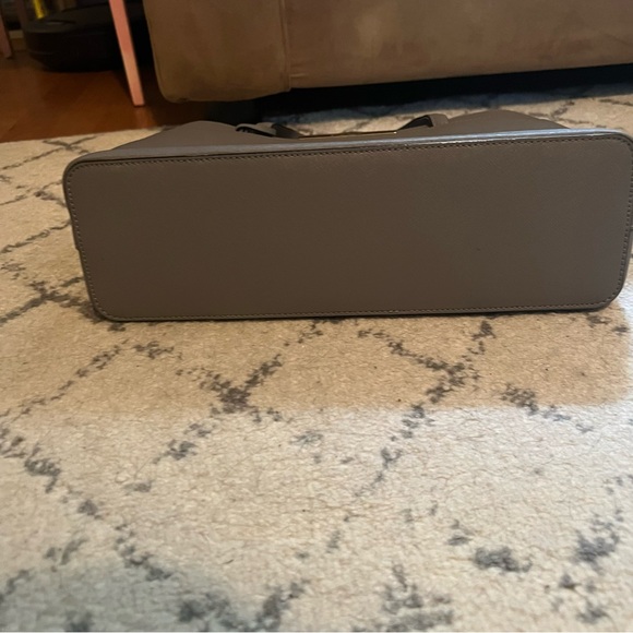 Kate Spade Maiden Way Saffiano Zuri - Picture 3 of 3